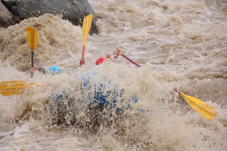 rio naranjo whitewater rafting 16 lg