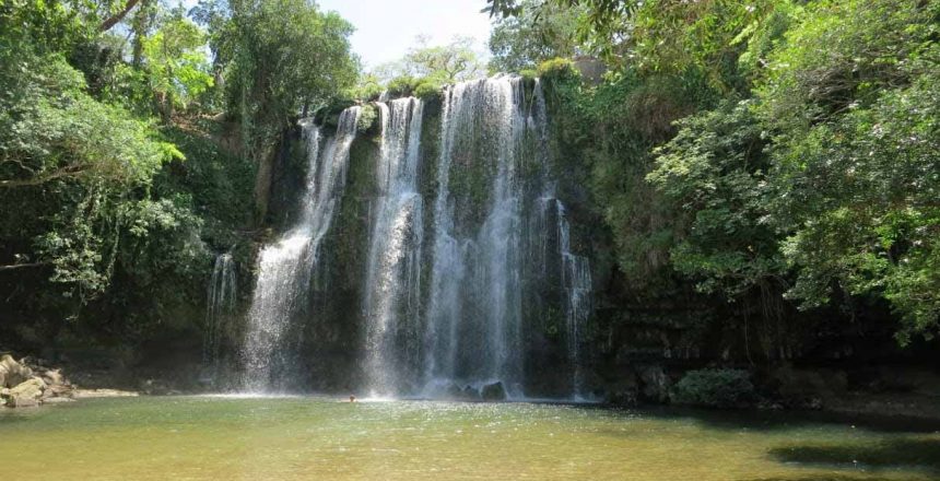 The Cataratas Llanos De Cortes Waterfall